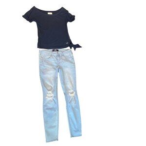 Bundle of  Hollister Sz M Tee Top & Distressed Skinny Jeans 4x27R #86N